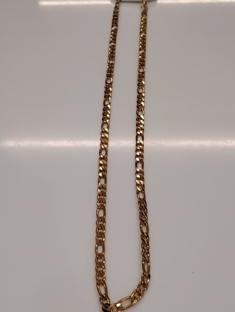 Gold-Tone Figaro Chain Necklace - Elegant Women's Jewelry 6mm 22in Long Tranish